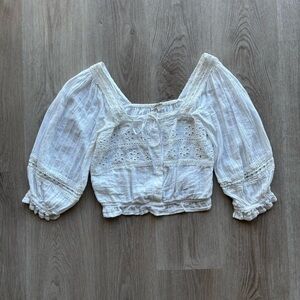 American Eagle white eyelet crochet blouse